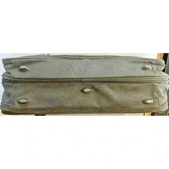 TUMI Alpha 21" Expandable Carry On Bag with Garment Compartment. Style 22122D4 - Picture 14 of 16